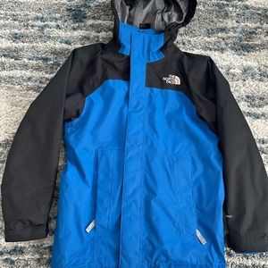 Boys’ NorthFace DryVent 2 in 1 Parka.
